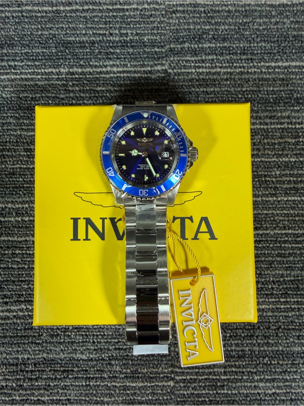 Invicta Pro Diver 40mm ‘Coastpath’ Men’s Watch Blue Bezel and Dial New 26971